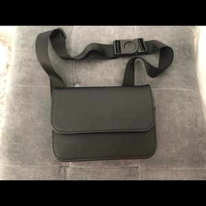 Cute stylish leather bag (price is negotiable)